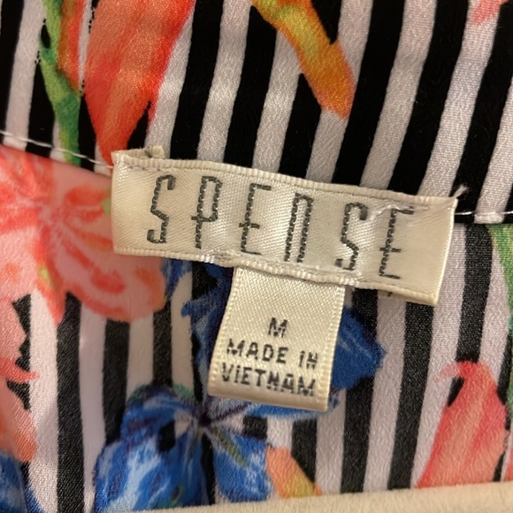 Spense striking striped & floral jumpsuit! Tie at waist. Falls mid calf. Size M. - Picture 9 of 13